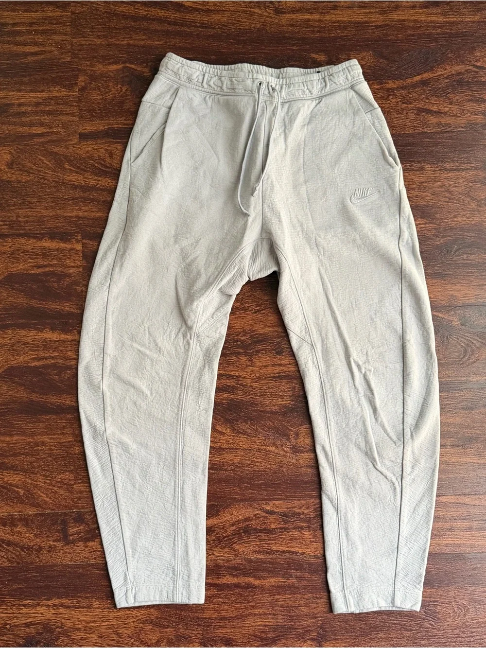 Nike Gray Jogger Pants Men’s Small AR3190-012